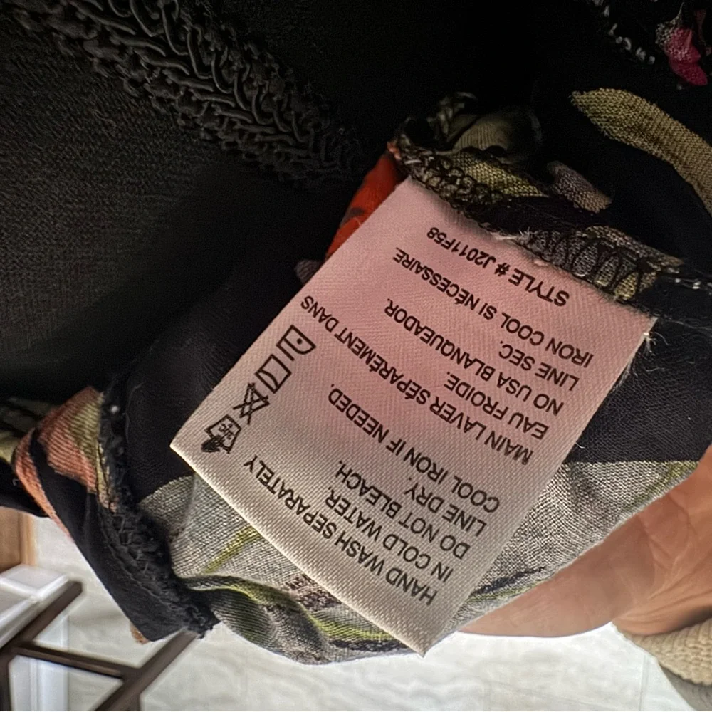 Floral Black Wide-Leg Pants - Picture 7 of 10